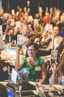 LUN15_Guestraisinggivingcard